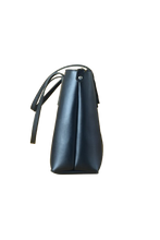 Load image into Gallery viewer, Tassel Bag Black