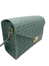 Load image into Gallery viewer, Box Bag Apple