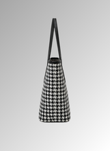 Load image into Gallery viewer, Margot Tote Black &amp; White
