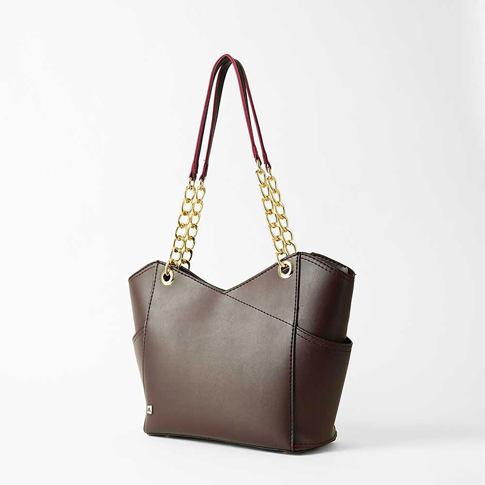 The Latitude bag (maroon)